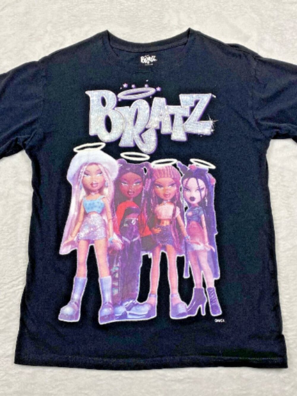 Bratz Retro Graphic T-Shirt Sz Medium Black Y2K Style Fashion Doll Tee Womens